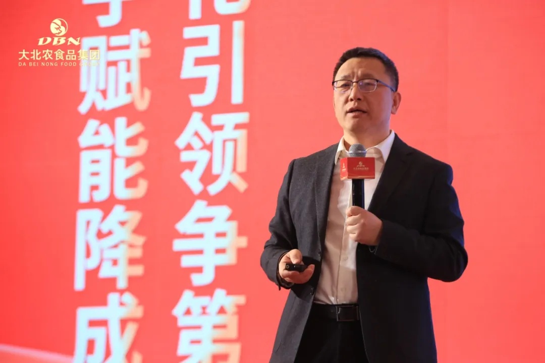 1741318049118027.jpg 张老师.jpg